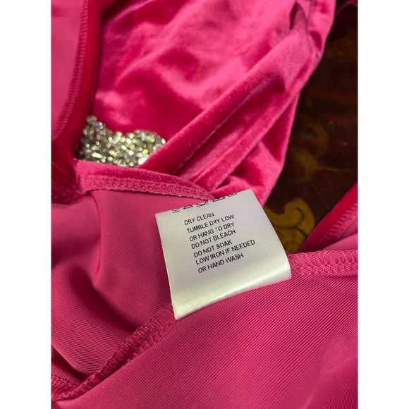 NWT Ivy City Co Pink Velvet Rhinestone Bows Feather Cuff Midi Dress Glam Twee M - Picture 15 of 15
